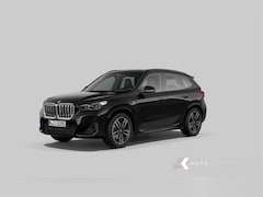 BMW X1 - 25e xDrive M Sport | Panorama | Shadow | ACC | 360° Camera | Head-Up | Adap. led | Stoelve