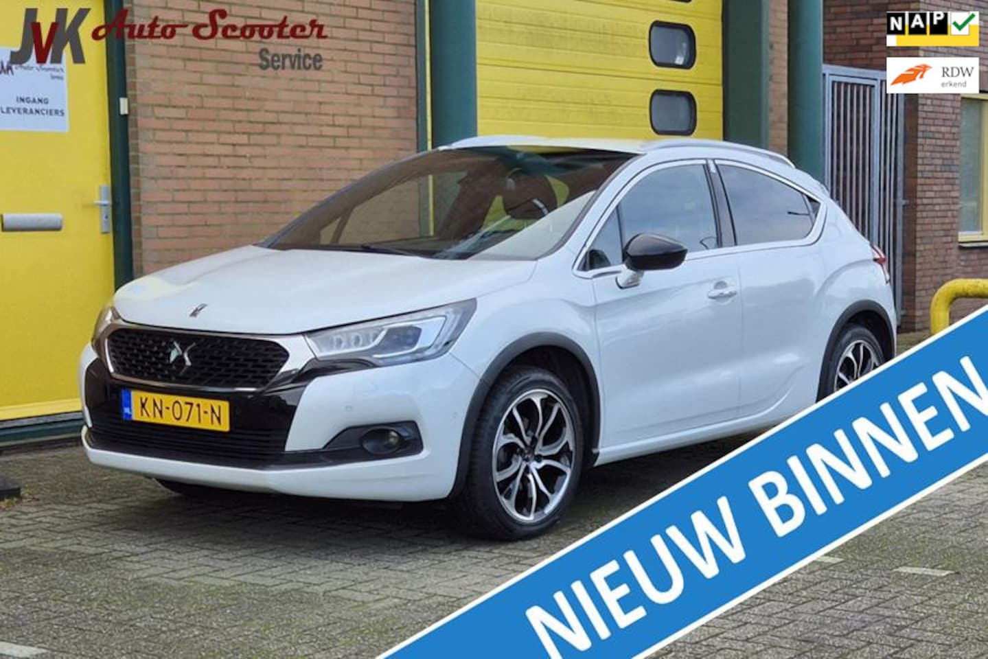 DS 4 - 1.2 PureTech Chic Airco! Cruise Control! Trekhaak! NAP! - AutoWereld.nl