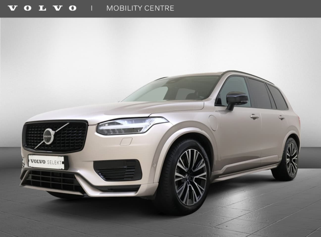Volvo XC90 - 2.0 T8 AWD Ult. Dark | Bowers & Wilkins | Luchtvering | Trekhaak - AutoWereld.nl