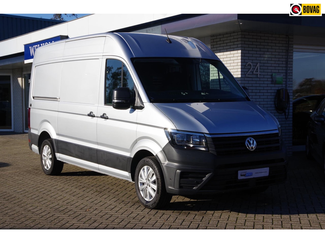 Volkswagen Crafter - 2.0 TDI L3H3 Carplay Achteruitrijcamera Stoelverwarming Navigatie - AutoWereld.nl