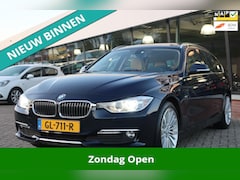 BMW 3-serie Touring - 320d High Exe. 1e EIG_LED_PANO_NAVI_LEDER_KEYLESS_18-INCH