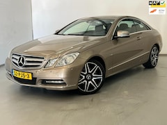 Mercedes-Benz E-klasse Coupé - 220 CDI / Uniek / NL-auto / 18" AMG / Xenon