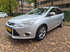 Ford Focus Wagon - 1.0 EcoBoost Trend Champions Edition
