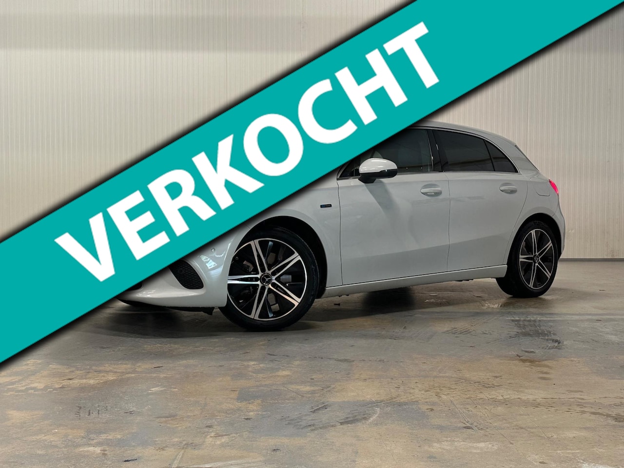 Mercedes-Benz A-klasse - 250 e | HYBRIDE | STOELVERKOELING | AMBIANCE LIGHTS | LED - AutoWereld.nl