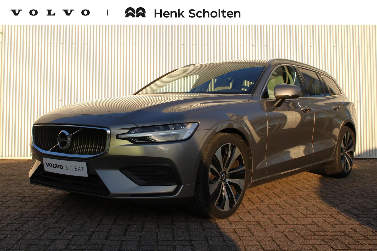 Volvo V60 - 2.0 B3 Momentum Business 2.0 B3 Momentum Business - AutoWereld.nl