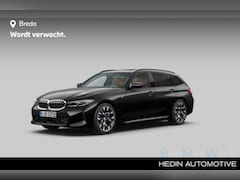 BMW 3-serie Touring - 330e | M-sport | Comfort Access | Driving Assistant Professional | HiFi | Head Up | Schuif