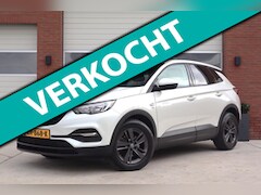 Opel Grandland X - 1.2 Turbo 120 Jaar Edition - Automaat - Carplay - Half leder - NL Auto - Distributieriem v