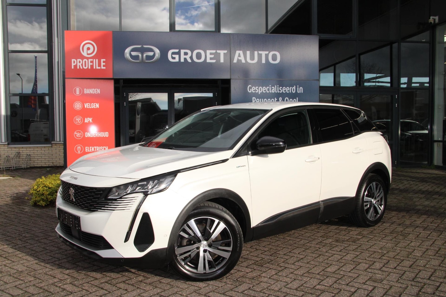 Peugeot 3008 - 1.6 HYbrid 225 Allure Pack PHEV Automaat Airco Navi Carplay Plug-in - AutoWereld.nl
