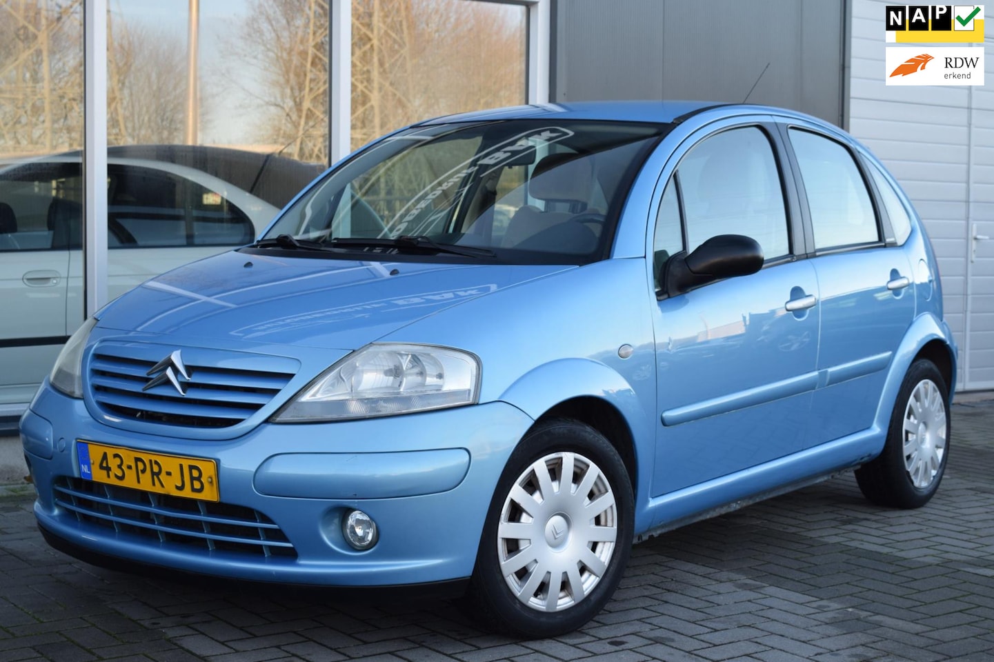 Citroën C3 - 1.4i Exclusive | Automaat | Cruise | APK 10-2026 - AutoWereld.nl