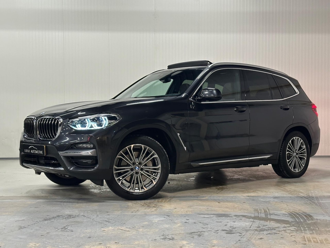 BMW X3 - XDrive30e High Executive | PANO | MEMORY SEATS | HUD - AutoWereld.nl