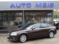 Audi A4 - 1.8 TFSI Business Edition Automaat Airco Navi Trekhaak