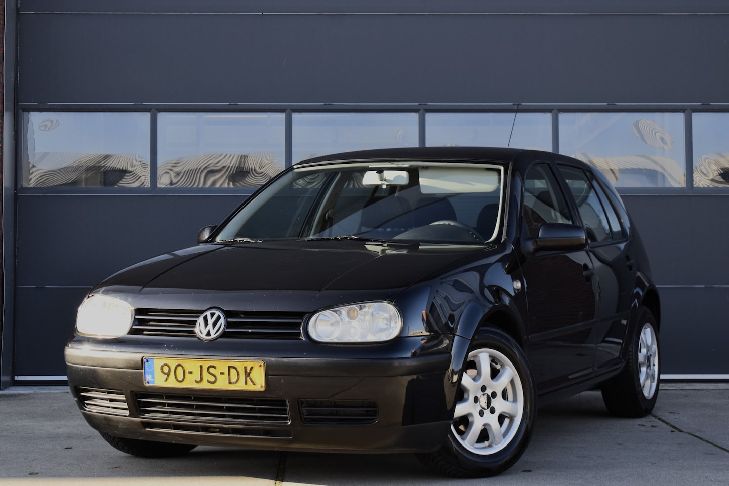 Volkswagen Golf - 1.4-16V 1.4-16V - AutoWereld.nl