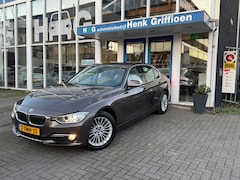 BMW 3-serie - 316i High Executive Automaat I Leer I Xenon I Navigatie I Stoelverw. I PDC