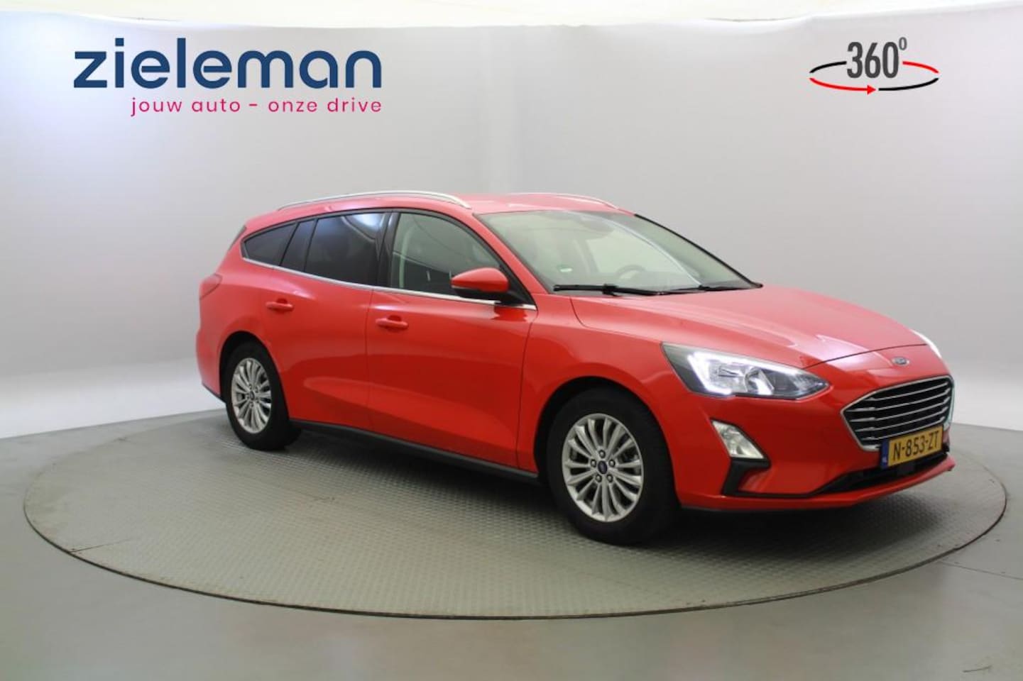 Ford Focus Wagon - 1.5 EcoBlue Titanium X Business Wagon - Carplay, Camera, Trekhaak, Stoelverw. - AutoWereld.nl