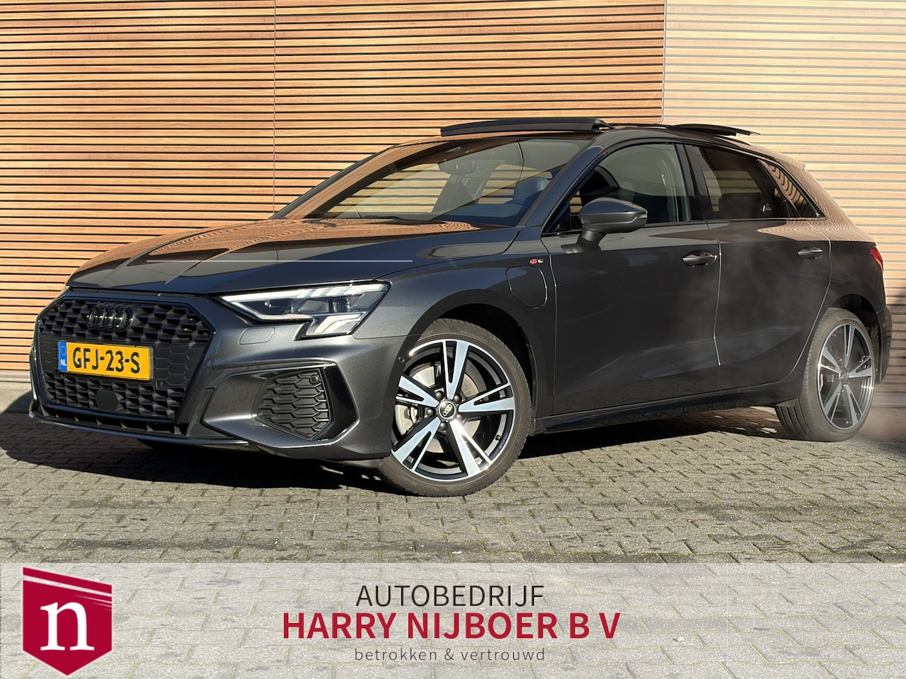 Audi A3 Sportback - 40 TFSI e S-Line Panodak / Adapt. Cruise / Elektrische Klep / 19 Inch / Carplay - AutoWereld.nl