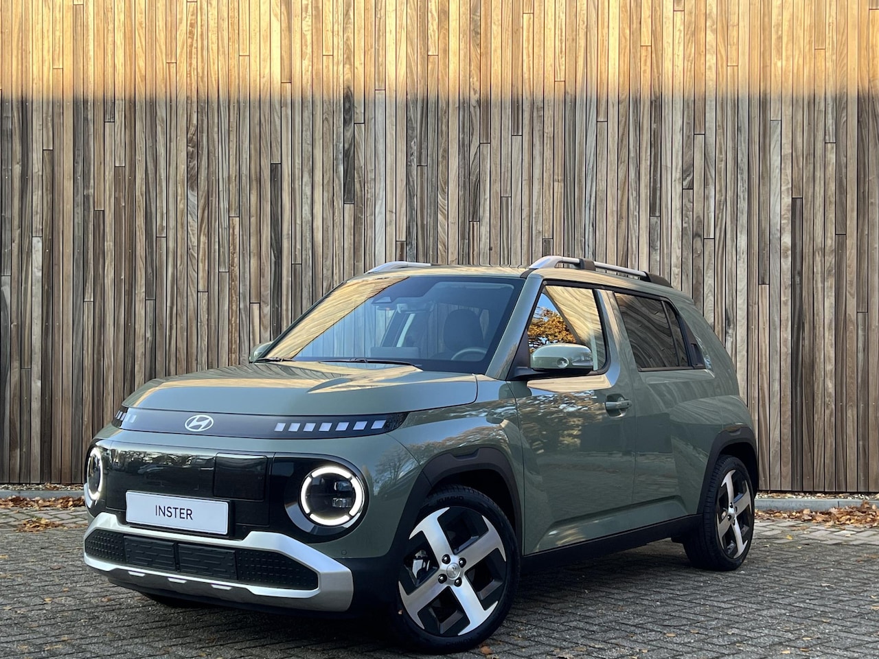 Hyundai Inster - Evolve 49 kWh Winterpack En Techpack - AutoWereld.nl