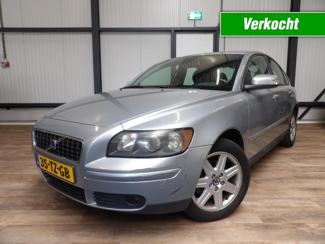 Volvo S40 - 1.8 business - airco - trekhaak - nette staat! - AutoWereld.nl
