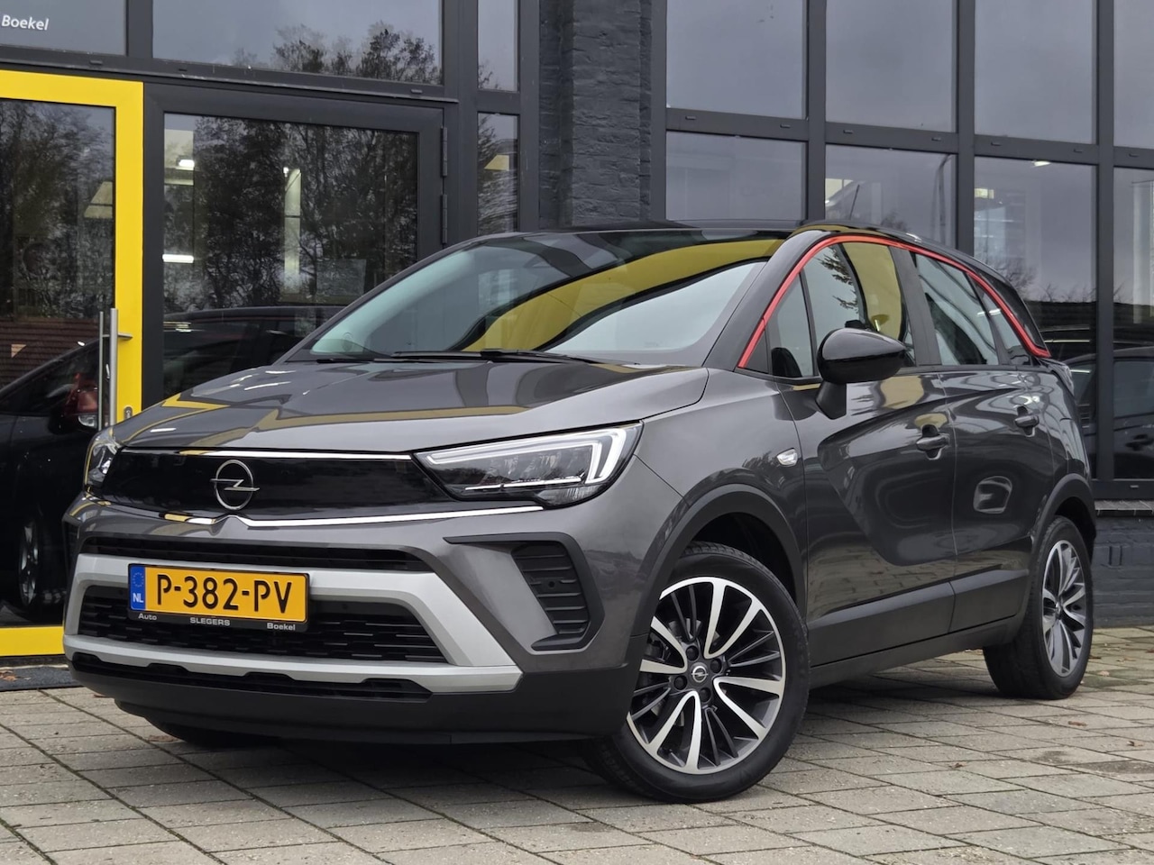 Opel Crossland - 1.2 GS Line | Parkeersensoren | Apple Carplay | Android Auto | LM Velgen | Cruise Contr - AutoWereld.nl
