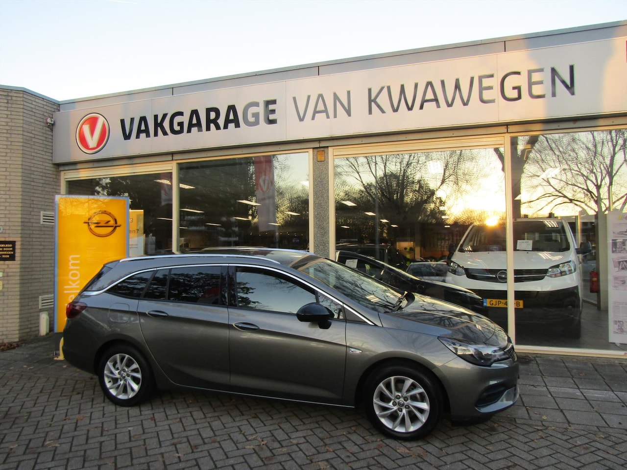 Opel Astra Sports Tourer - 1.5 CDTI 105pk Start/Stop Business Elegance - AutoWereld.nl
