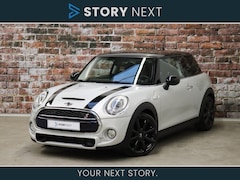 MINI Cooper S - Hatchback Chili Automaat 3 deurs / Head-Up Display / Navigatie Professional / Parkeersenso