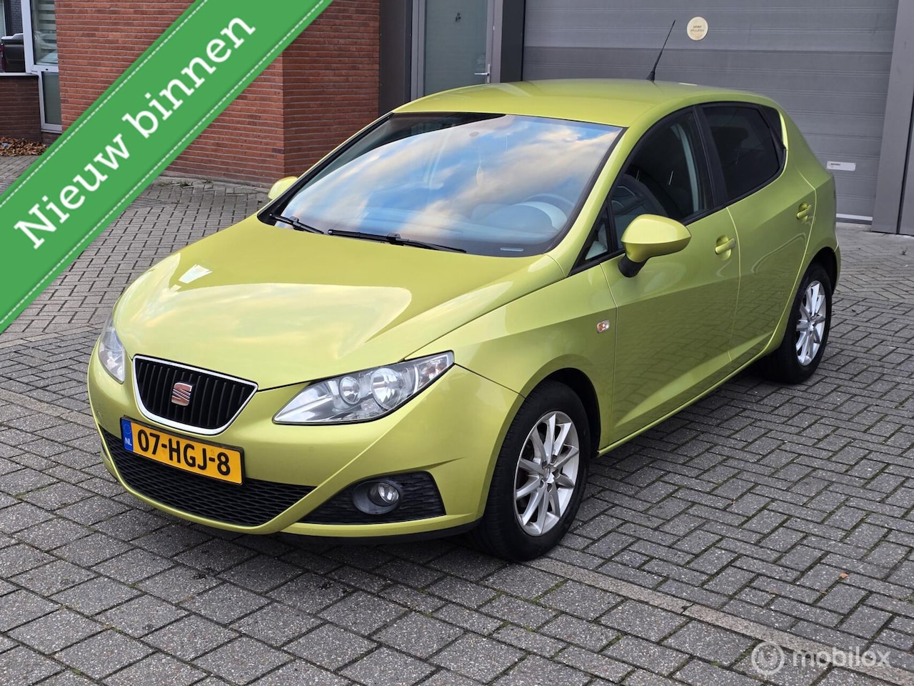 SEAT Ibiza - 1.4 Stylance✅️Airco✅️Apk✅️ - AutoWereld.nl