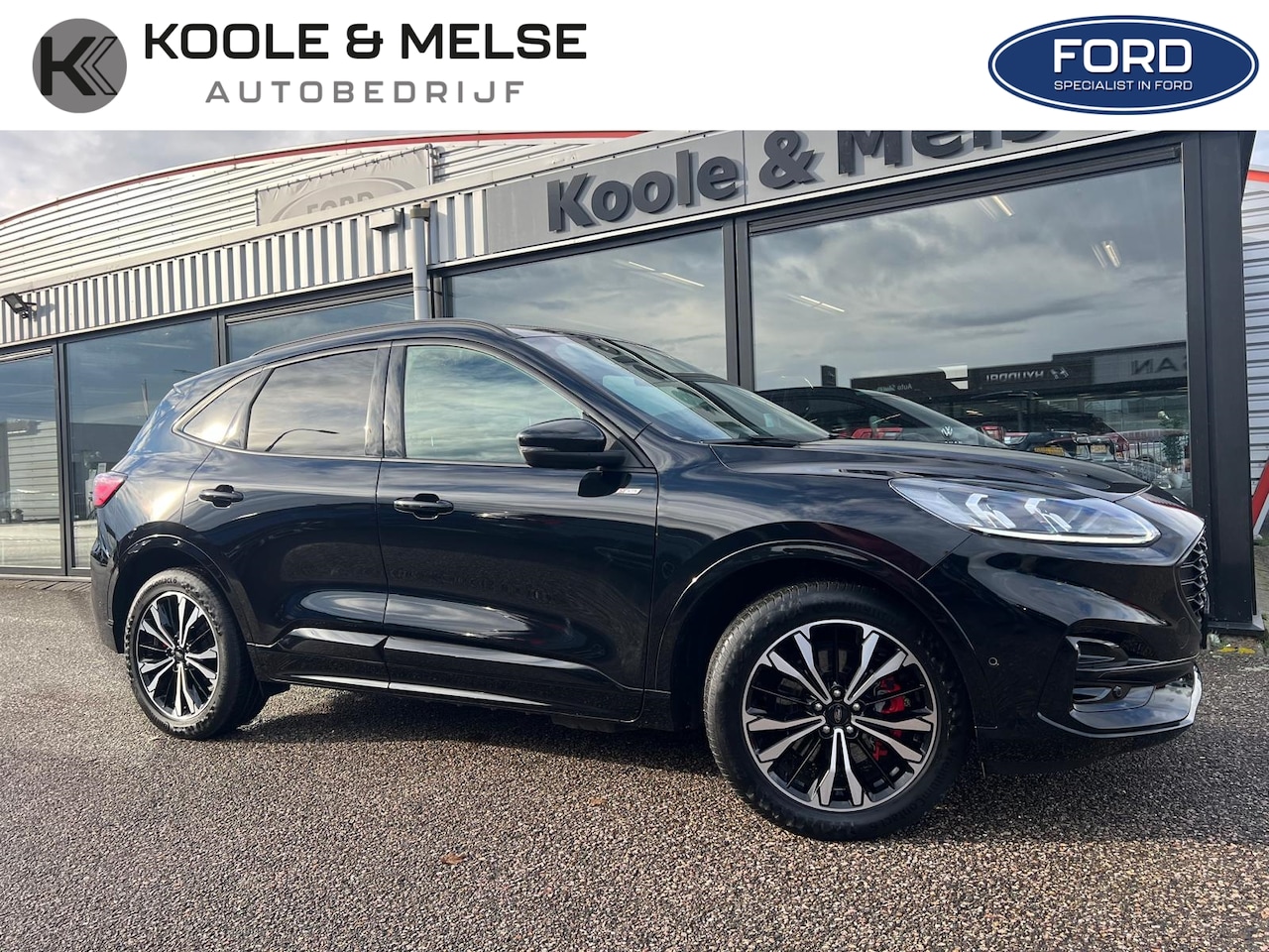 Ford Kuga - 2.5 PHEV e-CVT 225pk ST-Line X - AutoWereld.nl