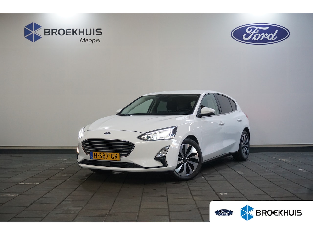 Ford Focus - 1.0 EcoBoost Trend Edition Business | Airco | Cruise control | DAB ontvanger - AutoWereld.nl