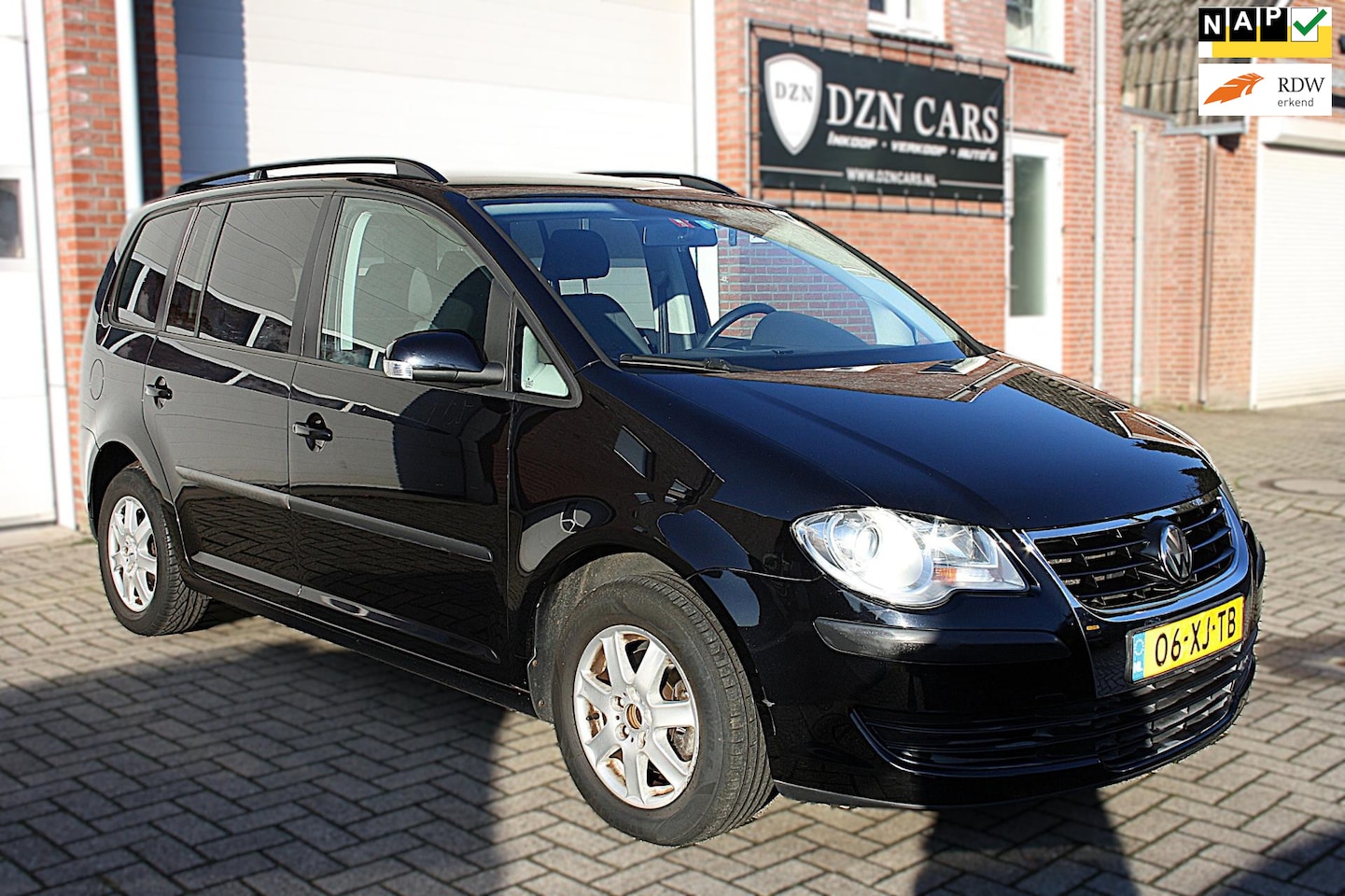 Volkswagen Touran - 1.4 TSI Optive - NAP - Airco - parkeersensor - trekhaak - cruise control - AutoWereld.nl