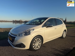 Peugeot 208 - 1.2 PureTech Blue Lease Executive