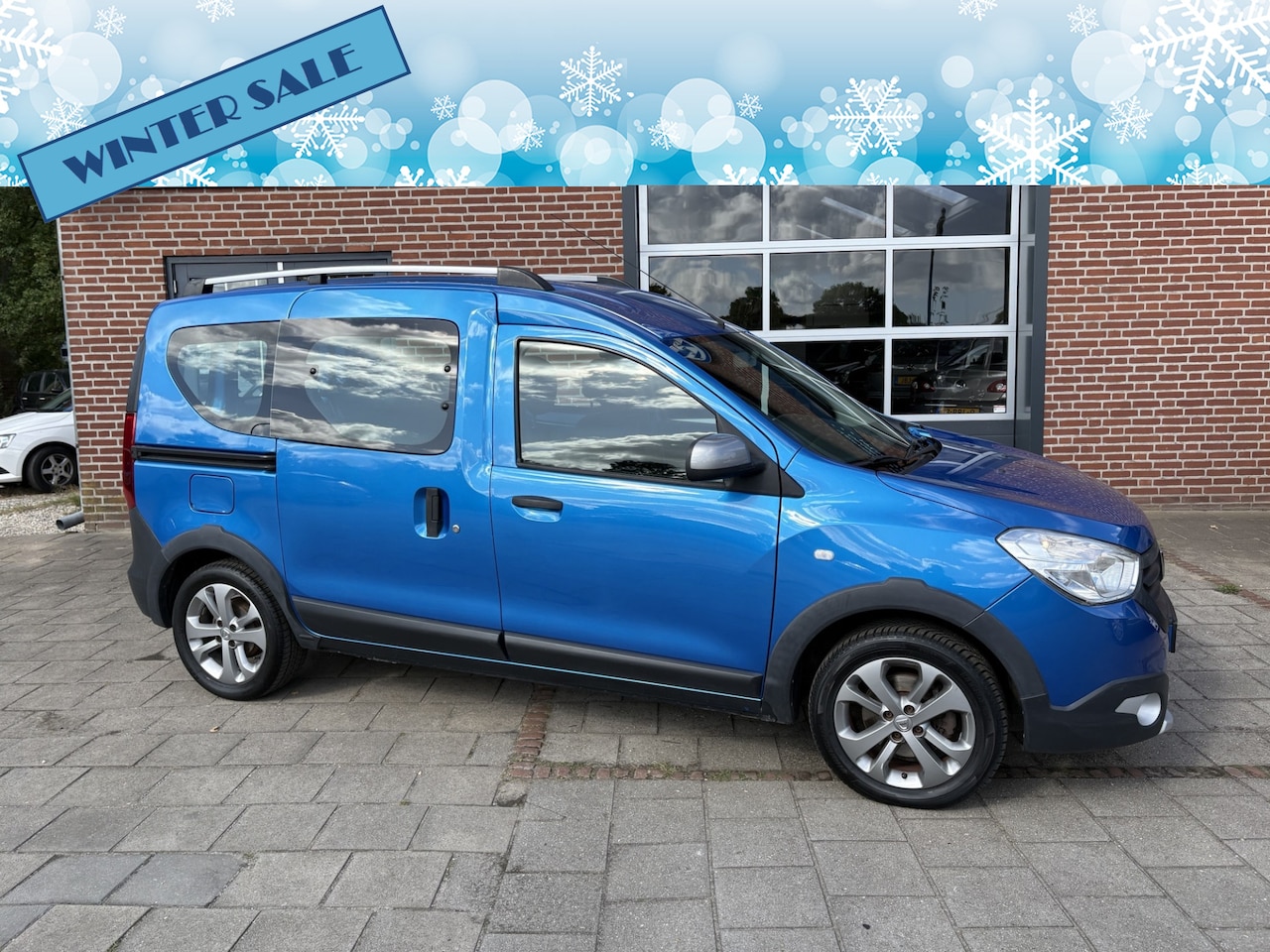 Dacia Dokker - 1.2 TCe Stepway 5p. 85KW Deurtjes (Distributie verv.) ( Navigatie, trekhaak, Airco, cruise - AutoWereld.nl