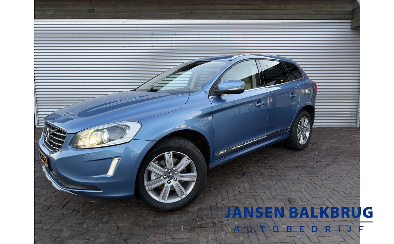 Volvo XC60 - 2.0 D4 FWD Ocean Race panoramadak - AutoWereld.nl