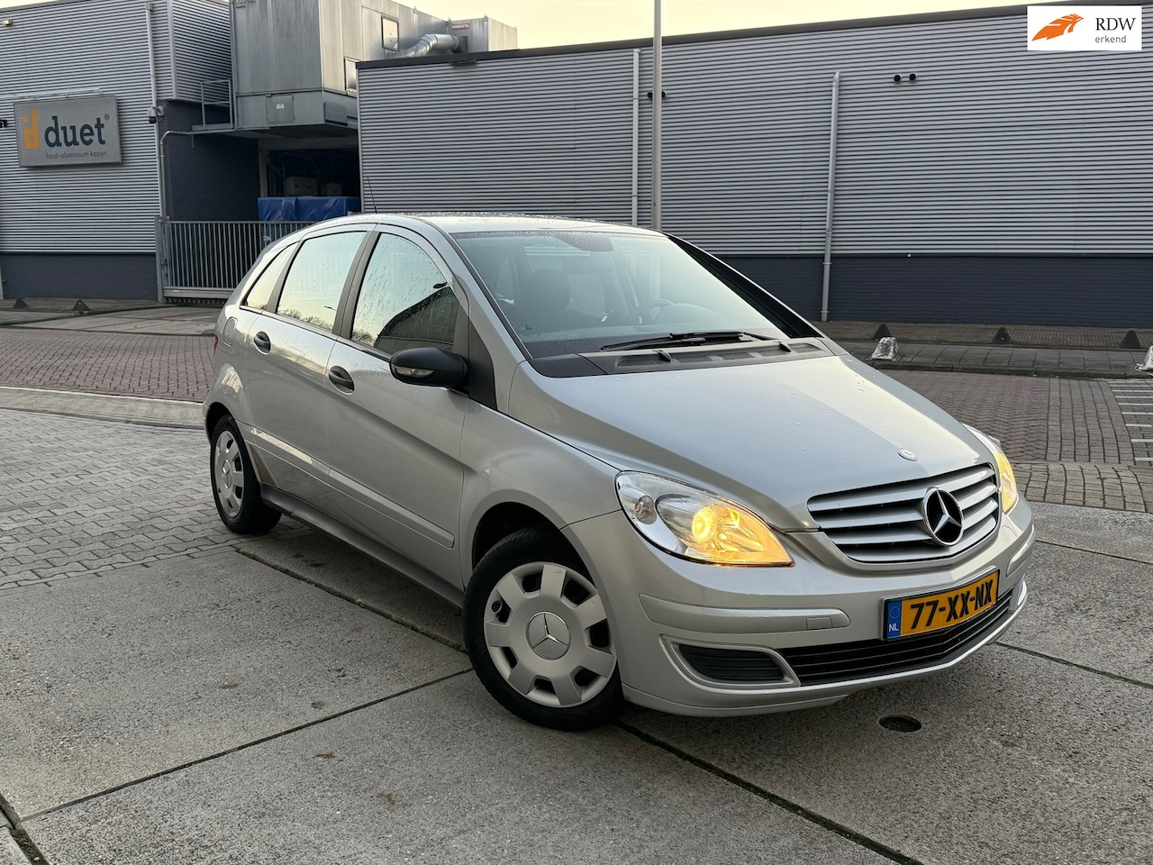 Mercedes-Benz B-klasse - 200 Automaat NAVI 113000 NAP APK 12-2026 - AutoWereld.nl