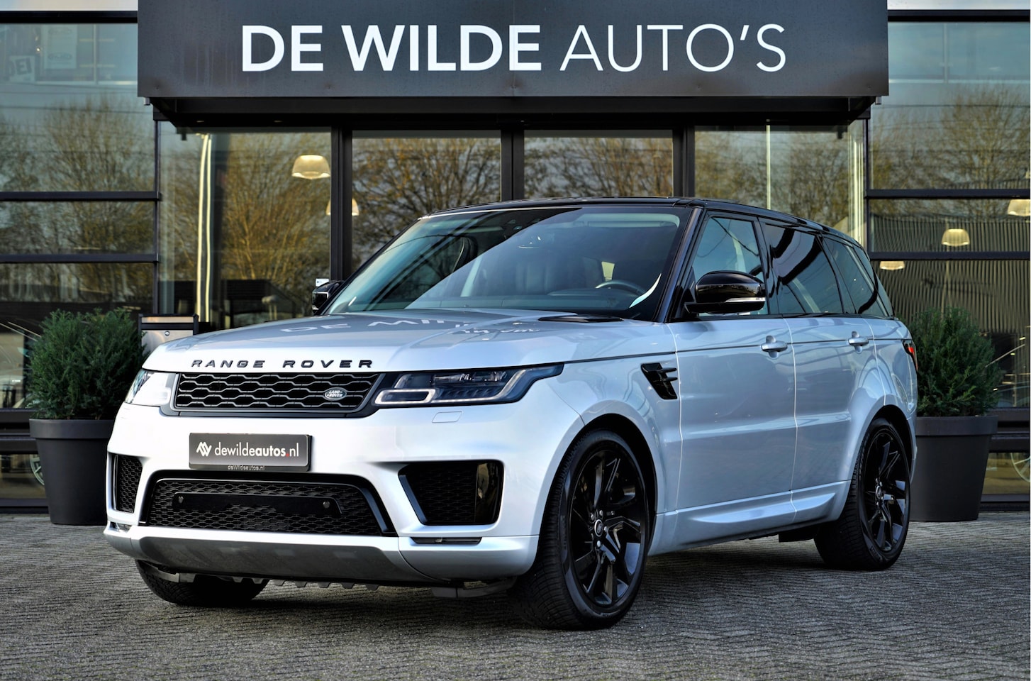 Land Rover Range Rover Sport - 3.0 V6 SC HSE Dynamic 340PK Pano Trekhaak ACC Apple CarPlay Camera Meridian - AutoWereld.nl