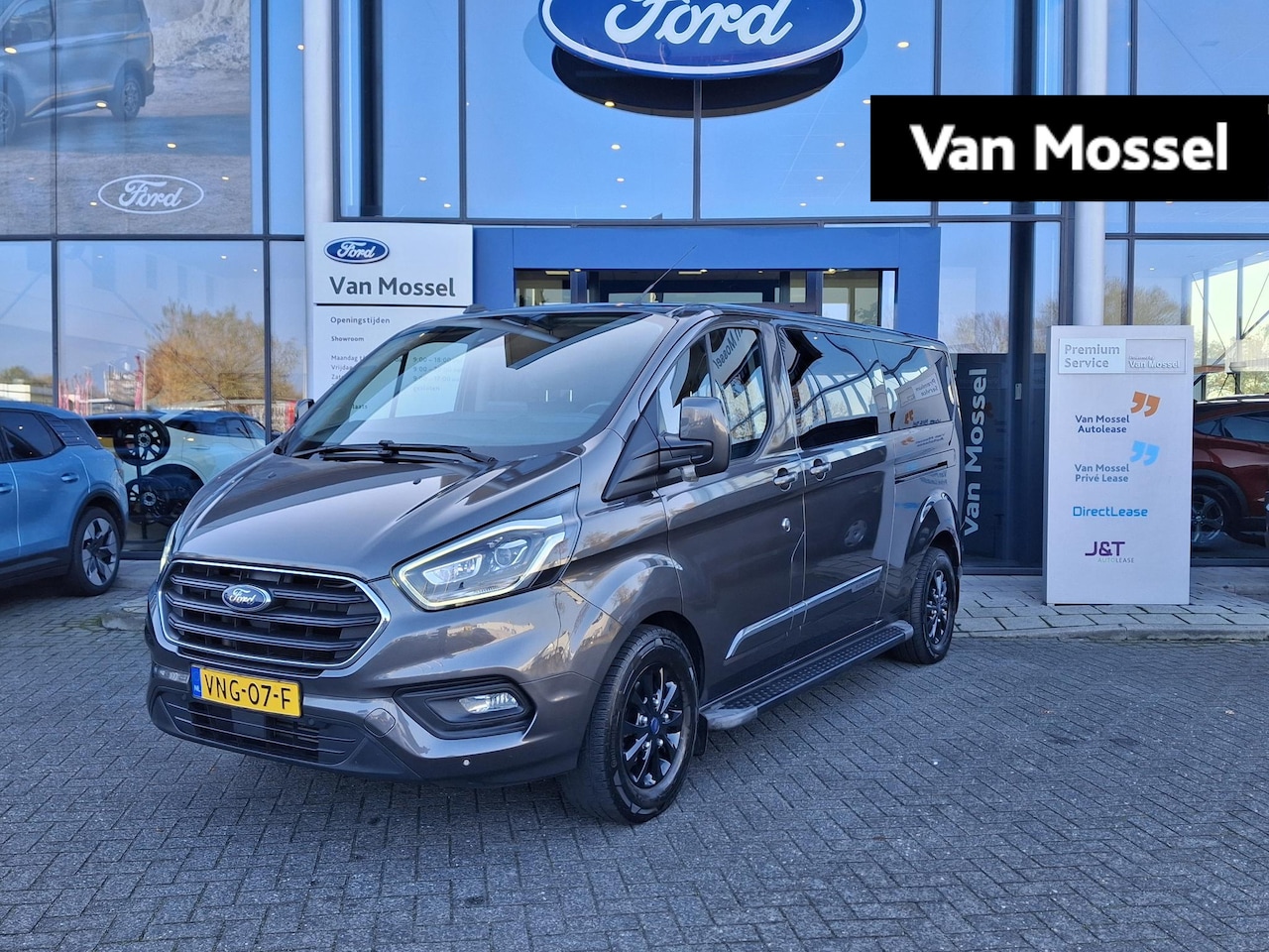 Ford Transit Custom - 320 2.0 TDCI L2H1 Platinum Edition DC | 130PK | Automaat | Dubbel Cabine | Volledig leder - AutoWereld.nl