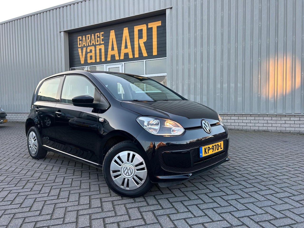 Volkswagen Up! - 1.0 move up! BlueMotion | AIRCO | 5 DEURS | - AutoWereld.nl