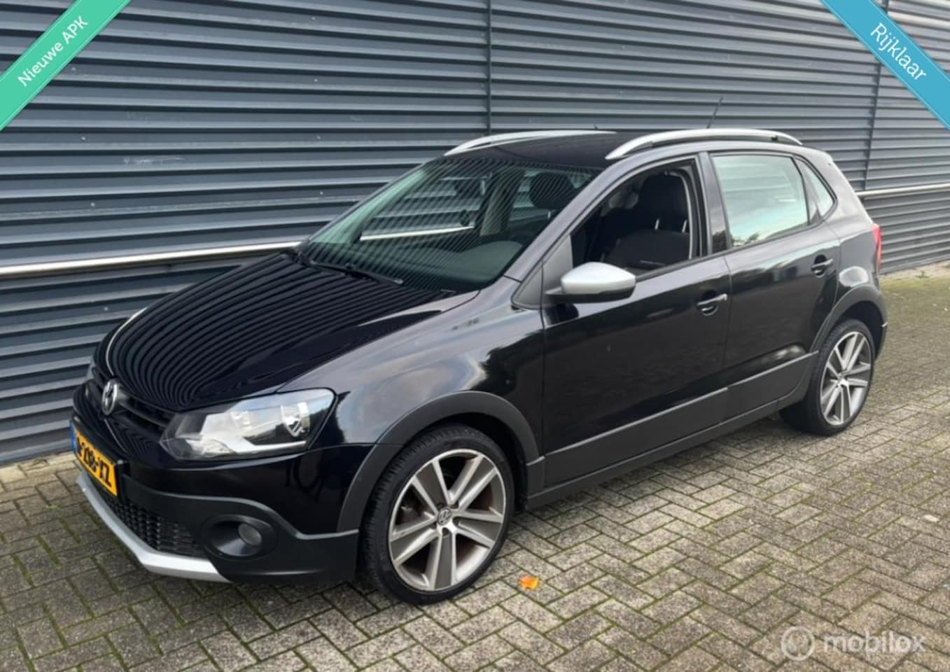Volkswagen Polo - 1.4-16V Cross|Navi|PDC|LM Velgen|4Electrisch|Nette Auto| NWE Apk|Apple Carplay - AutoWereld.nl