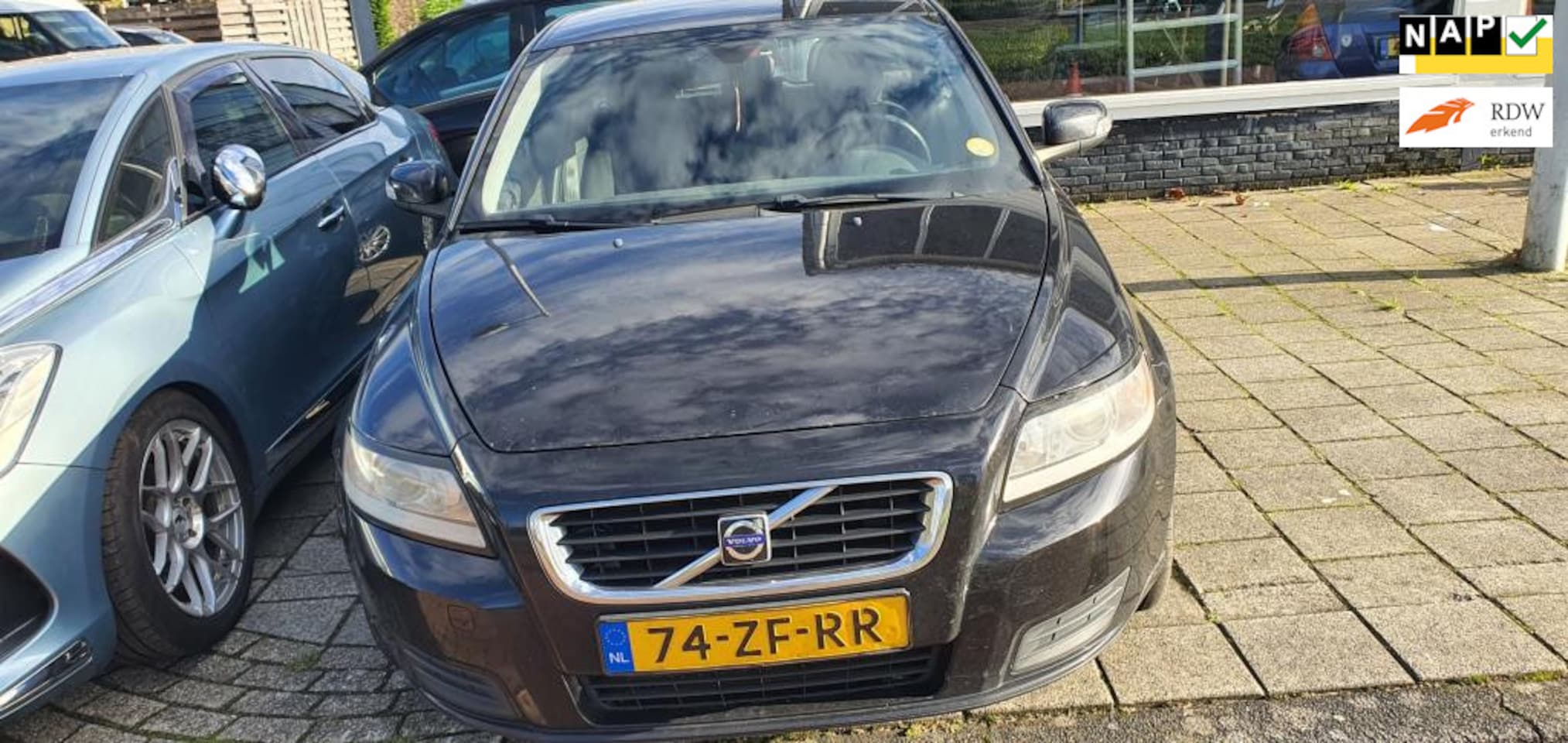 Volvo V50 - 2.4 D5 2.4 D5,Autom,AIRCO, - AutoWereld.nl