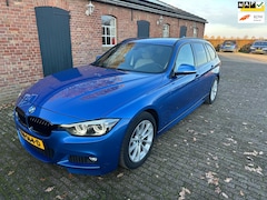 BMW 3-serie Touring - 318i M Sport Edition met Leder