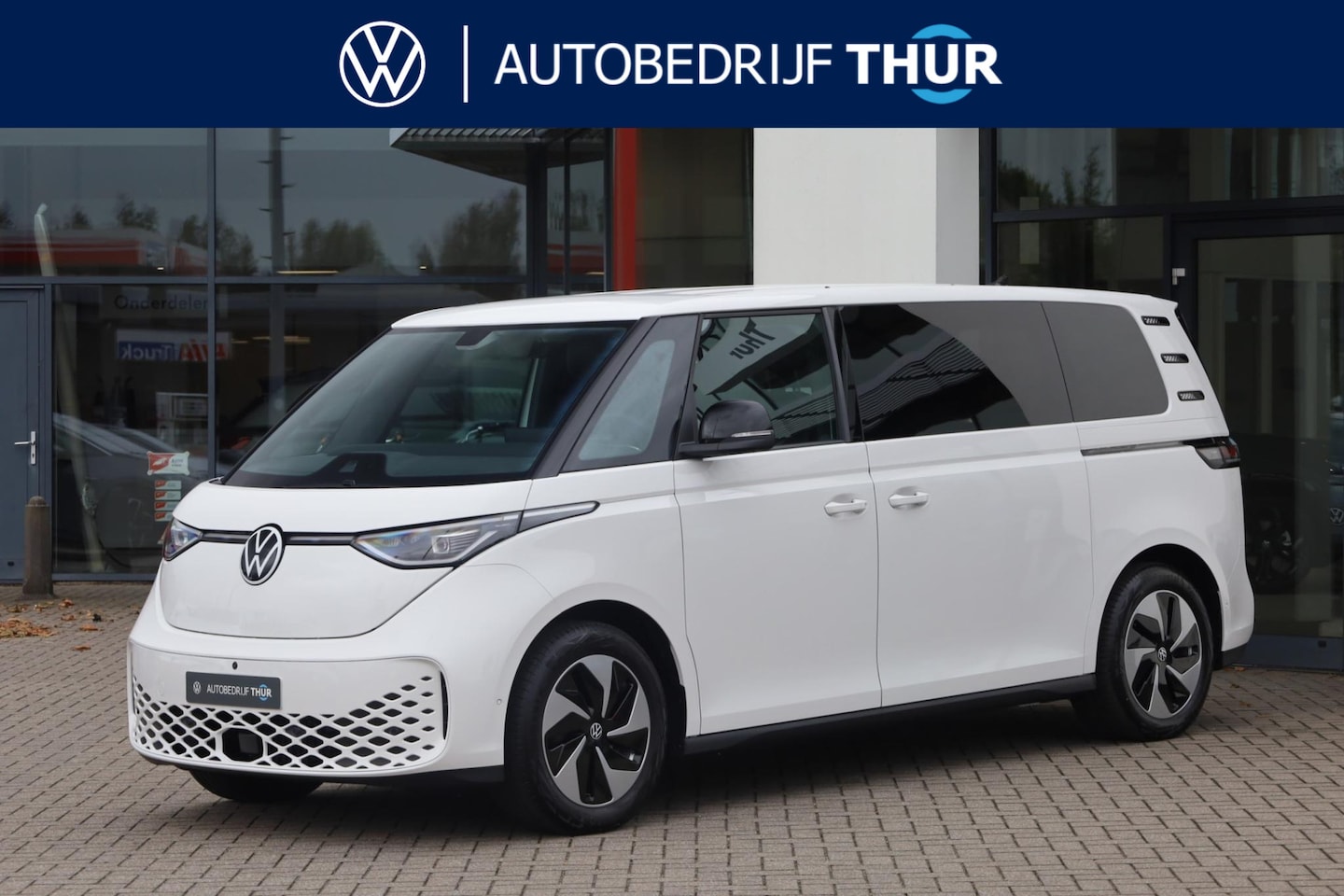 Volkswagen ID. Buzz - Pro Bulli 86 kWh LWB 7p. 268PK / 210kW LED Matrix IQ.Light, rondomzicht camera, voorstoele - AutoWereld.nl