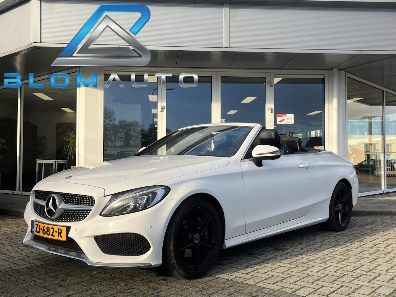 Mercedes-Benz C-klasse Cabrio - 180 AMG AUT9 AIRSCARF+STOELVERW+LED - AutoWereld.nl