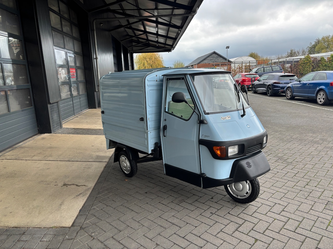 Piaggio Ape - Ape50 met zijkleppen