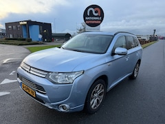 Mitsubishi Outlander - 2013 * 2.0 PHEV Instyle * EXPORT & HANDEL