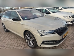 Skoda Superb Combi - 1.4 TSI iV Sportline Business | Panodak | Automaat | Canton | Vol opties | Dealerauto | In