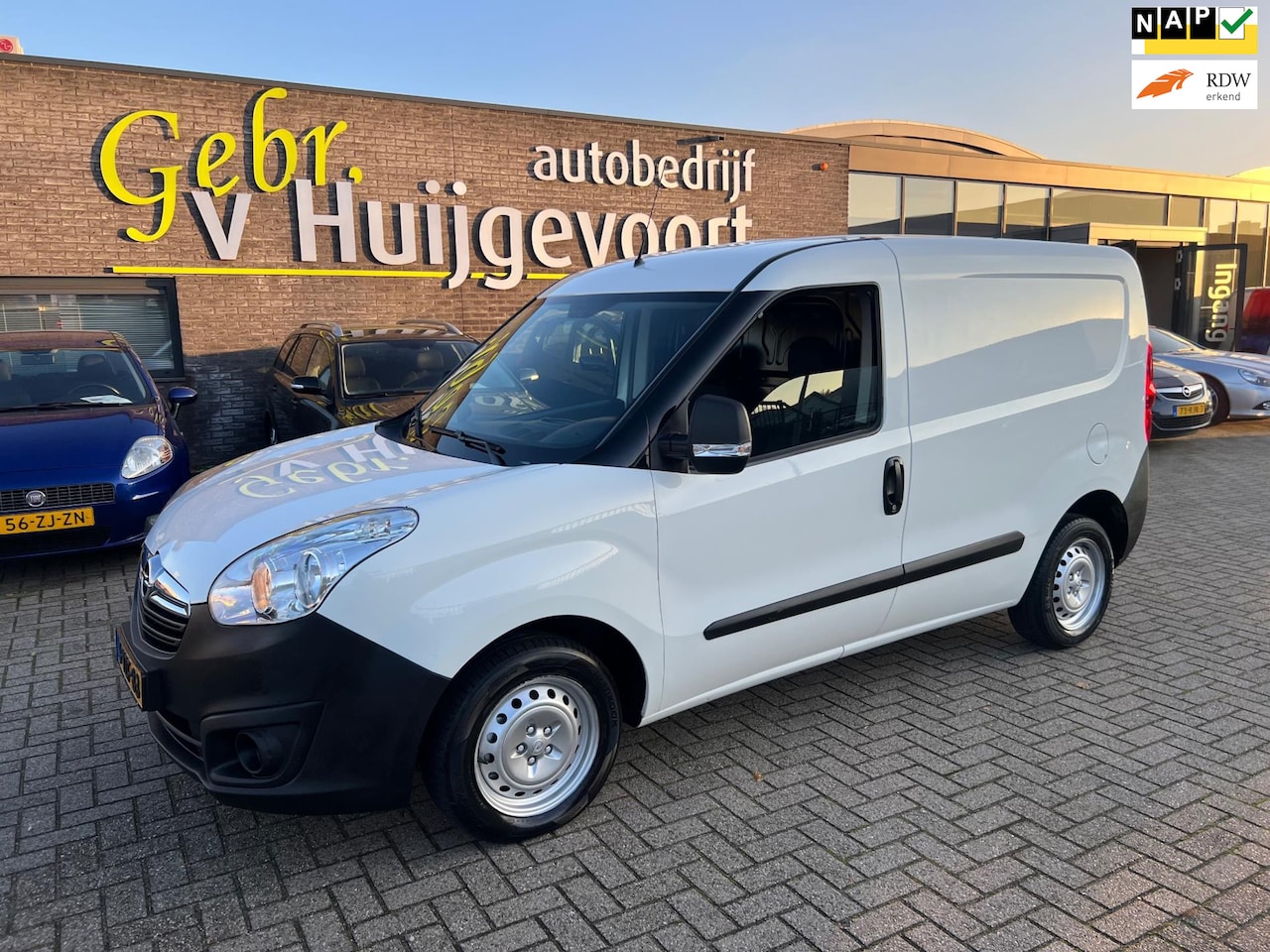 Opel Combo - 1.3 CDTi L1H1 ecoFLEX AIRCO - AutoWereld.nl
