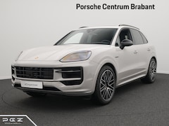 Porsche Cayenne Coupé - E-Hybrid Black Edition