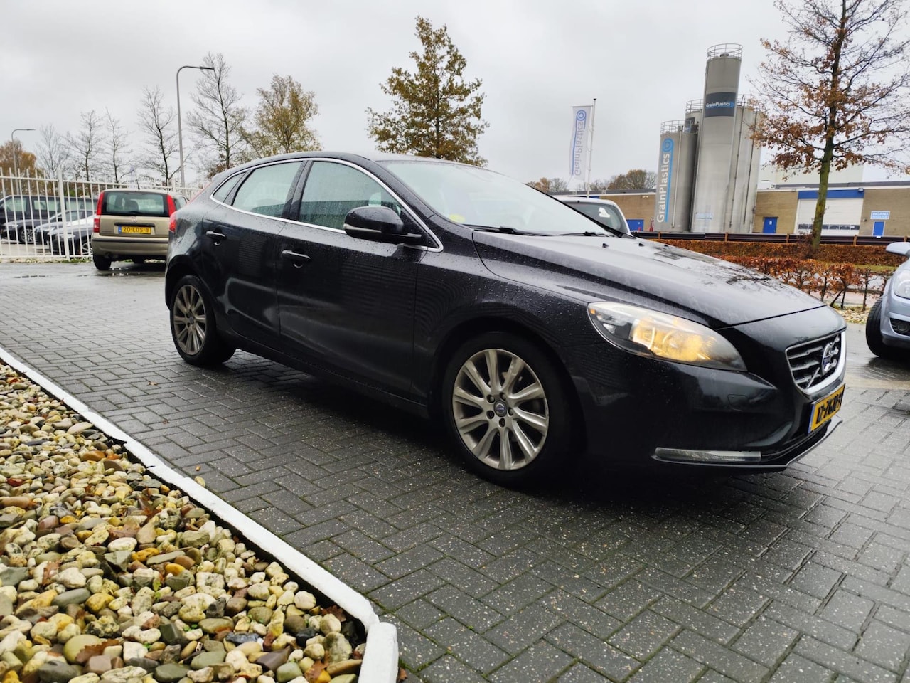 Volvo V40 - 1.6 D2 Momentum 1.6 D2 Momentum - AutoWereld.nl