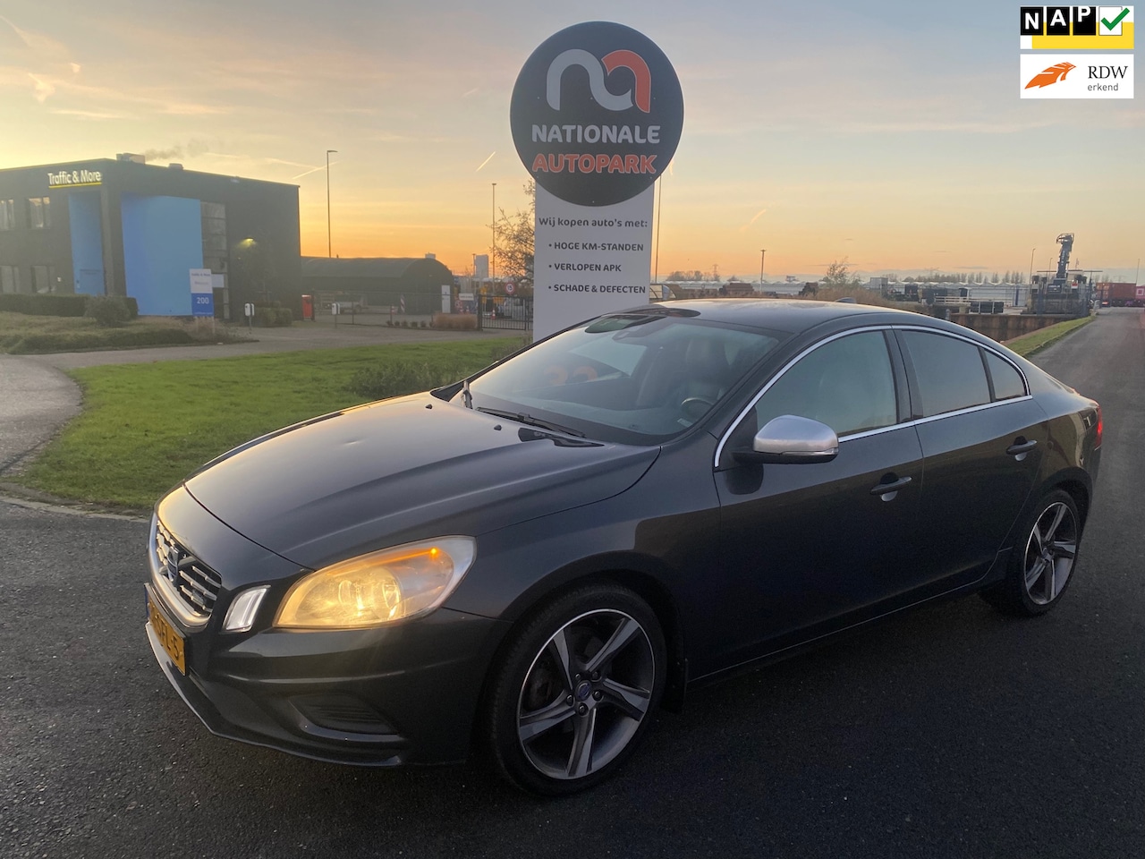 Volvo S60 - 2011 * 1.6 T4 R-Design * EURO 5 * APK * - AutoWereld.nl