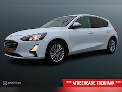 Ford Focus - 1.0 EcoBoost 125 PK Titanium Business, Trekhaak, Clima, Donker glas, App connect, Cruise,
