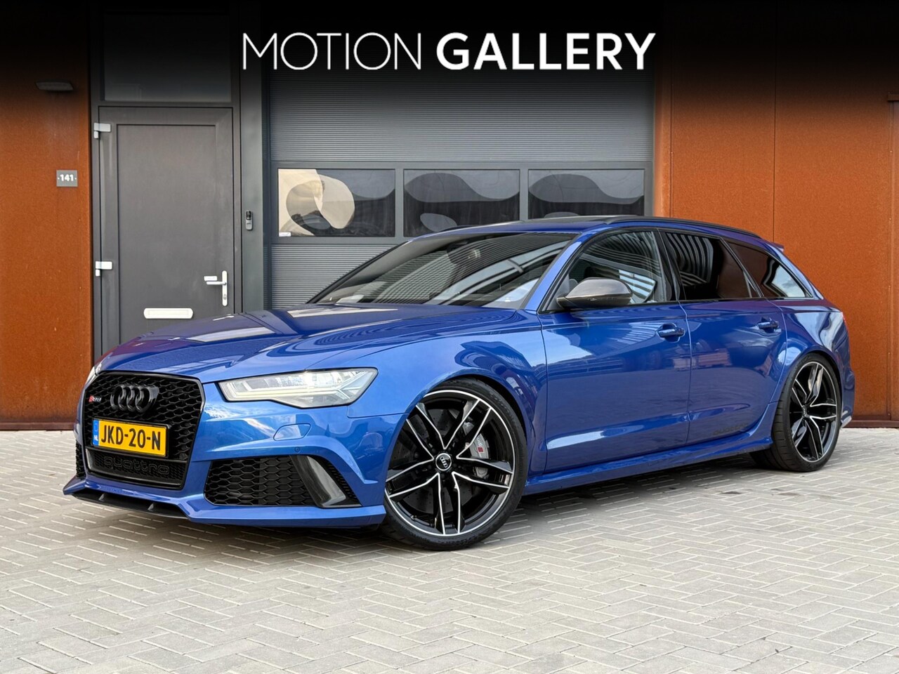 Audi RS6 - Avant 4.0 TFSI Quattro Performance PL+ | Akrapovic | Eventuri | Pano | B&O | HUD | Ceramic - AutoWereld.nl