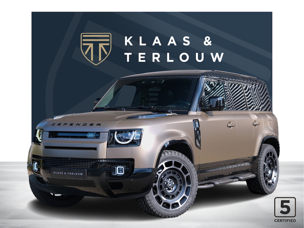 Land Rover Defender 110 - 2.0 P300e 110 X-Dynamic SE / 22 inch Octa velgen / Matt Frozen Bronze wrap / Sidesteps zwa - AutoWereld.nl